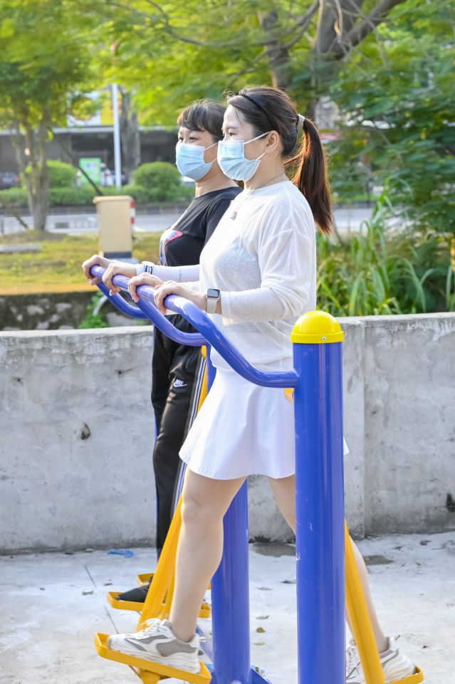221111-【公益體彩進社區(qū)-南區(qū)】守護健康，有我添“彩” 公益體彩走進中山良都社區(qū) (156).